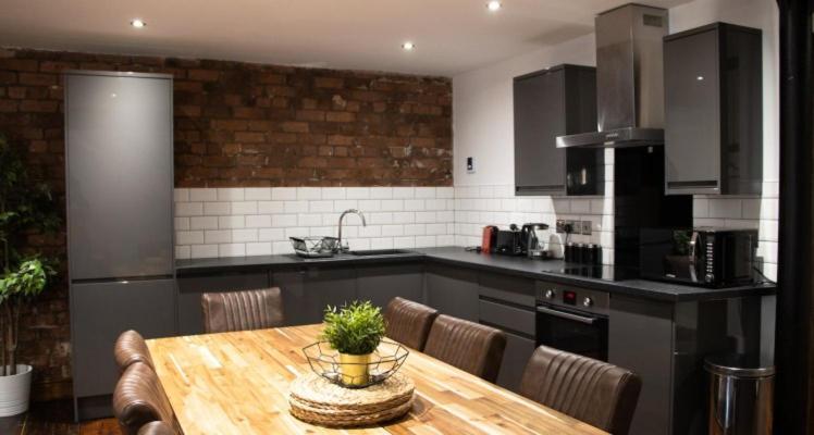 27 Stanley Street Aparthotel By Ustay ليفربول المظهر الخارجي الصورة